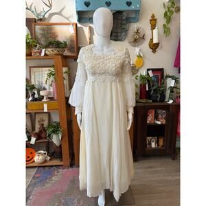 Vintage Alfred Angelo Wedding Dress Ivory Lace Chiffon Long Sleeve Gown